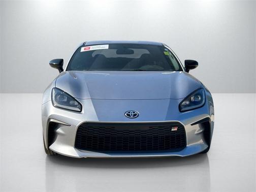 2025 Toyota GR86 Premium