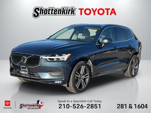 2021 Volvo XC60 T5 Momentum