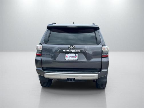 2022 Toyota 4Runner TRD Off Road