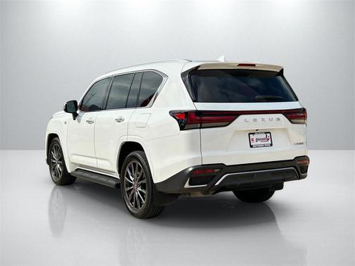 2022 Lexus LX 600 Base