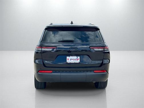 2022 Jeep Grand Cherokee L Altitude