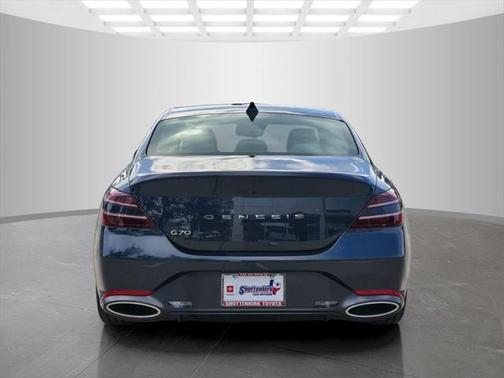 2024 Genesis G70 2.5T RWD