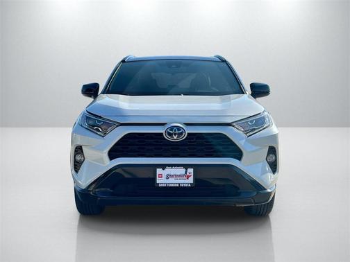 2021 Toyota RAV4 Hybrid SE