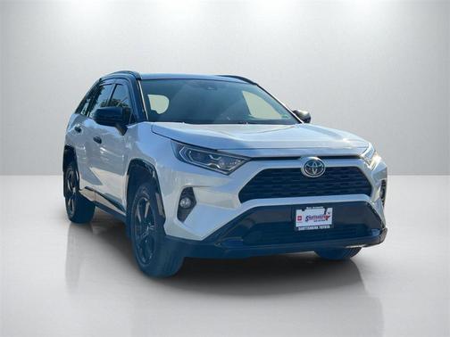 2021 Toyota RAV4 Hybrid SE