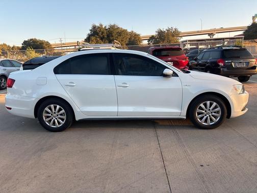 2013 Volkswagen Jetta Hybrid SE