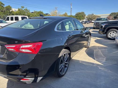 2024 Chevrolet Malibu FWD 2LT