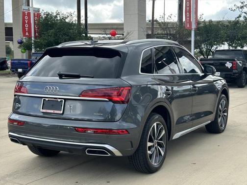 2023 Audi Q5 45 S line Premium Plus