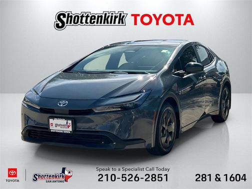 2024 Toyota Prius LE