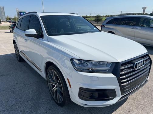 2019 Audi Q7 55 Prestige