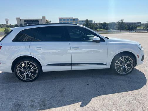 2019 Audi Q7 55 Prestige