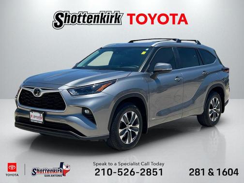 Heavy Metal 2026 Toyota Highlander Hybrid XLE