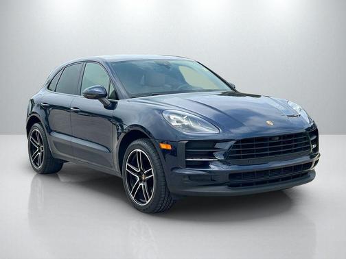 Blue 2021 Porsche Macan Macan