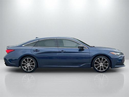 2020 Toyota Avalon Touring