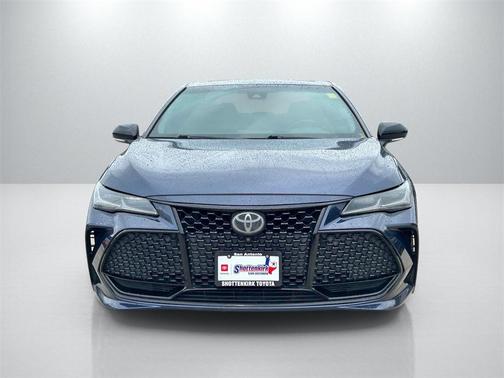 2020 Toyota Avalon Touring