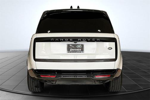 2023 Land Rover Range Rover P530 SE