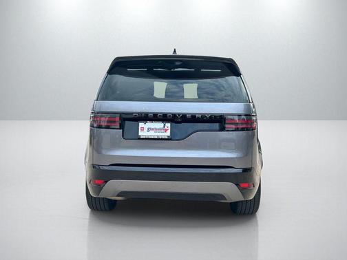 2024 Land Rover Discovery P360 Dynamic SE