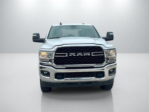 2024 RAM 2500 Big Horn Crew Cab 4x4 8' Box