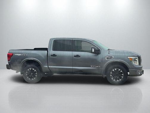 2017 Nissan Titan PRO-4X