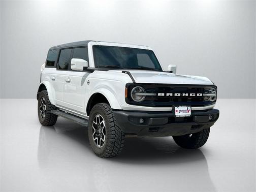 2023 Ford Bronco Outer Banks