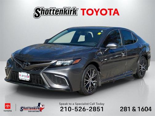 2023 Toyota Camry SE