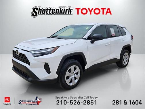 2025 Toyota RAV4 LE