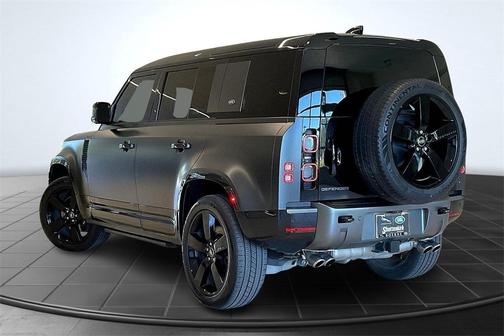 2024 Land Rover Defender 110 P525 Carpathian Edition