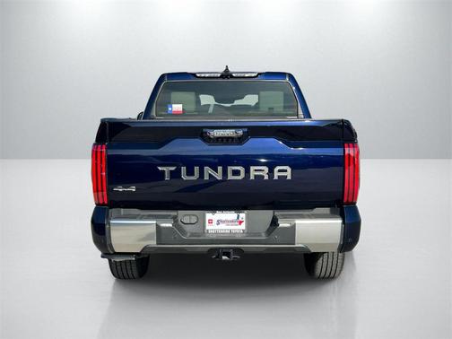 2023 Toyota Tundra Hybrid Capstone