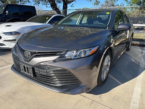 2019 Toyota Camry LE