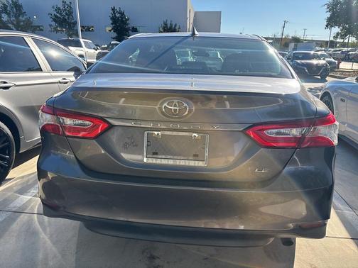2019 Toyota Camry LE