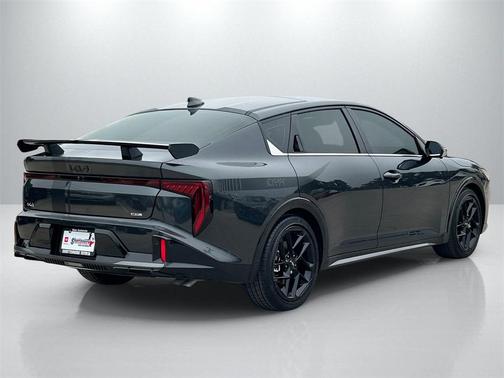 2025 Kia K4 GT-Line Turbo