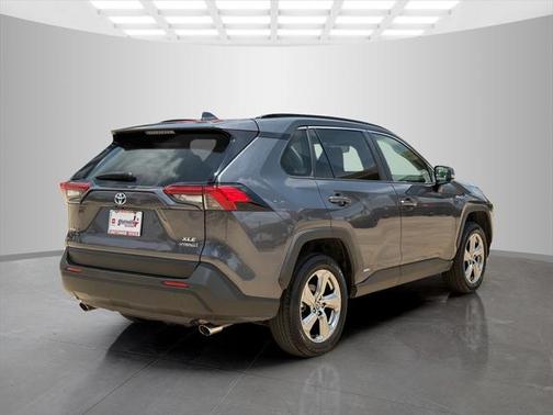 2021 Toyota RAV4 Hybrid XLE Premium