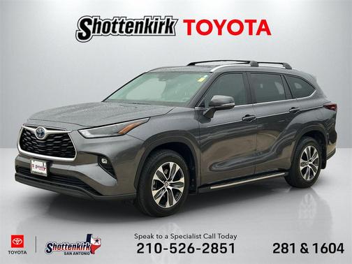 2024 Toyota Highlander Hybrid XLE