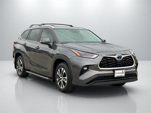 2024 Toyota Highlander Hybrid XLE