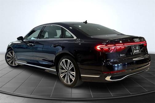 2022 Audi A8 L 55 TFSI quattro Tiptronic
