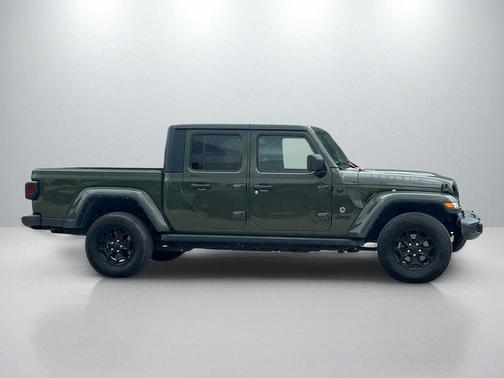 Sarge Green Clearcoat 2022 Jeep Gladiator Willys 4x4