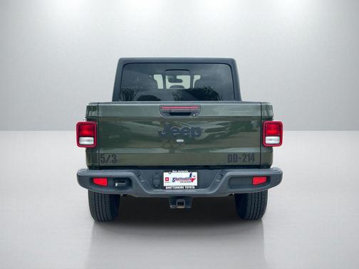 Sarge Green Clearcoat 2022 Jeep Gladiator Willys 4x4