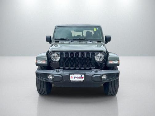 Sarge Green Clearcoat 2022 Jeep Gladiator Willys 4x4