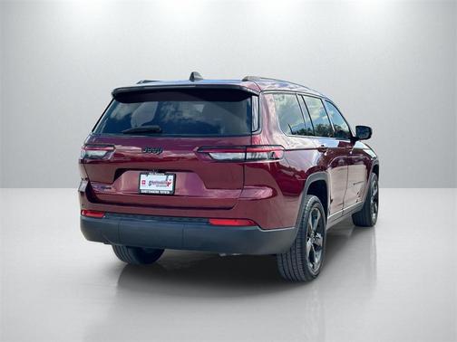 2022 Jeep Grand Cherokee L Altitude