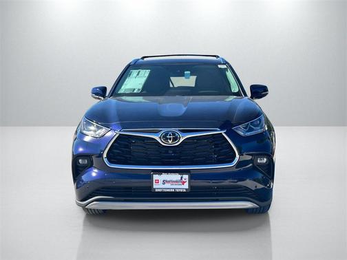 2026 Toyota Highlander Platinum