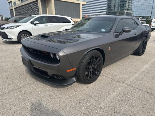 2022 Dodge Challenger R/T Scat Pack