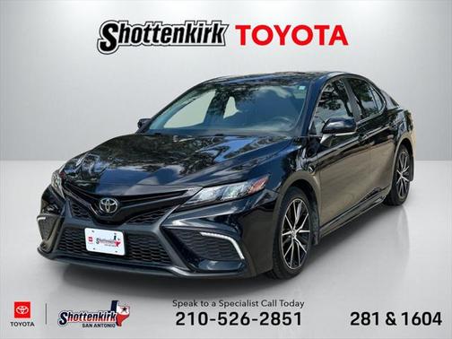 2023 Toyota Camry SE