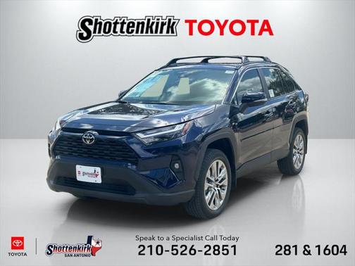 2025 Toyota RAV4 XLE Premium