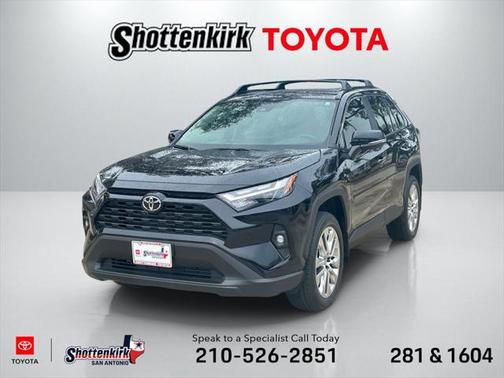2025 Toyota RAV4 XLE Premium