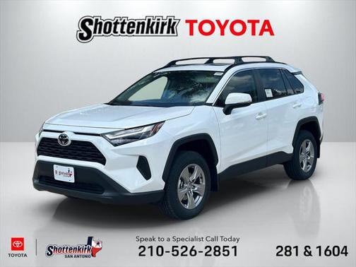 2025 Toyota RAV4 XLE