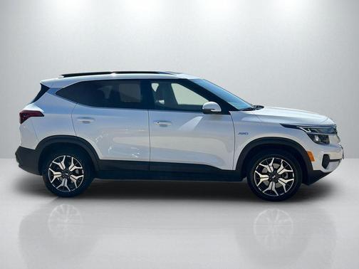 2021 Kia Seltos EX