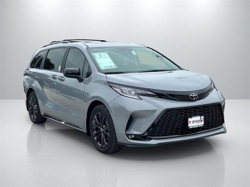 2026 Toyota Sienna XSE 7 Passenger
