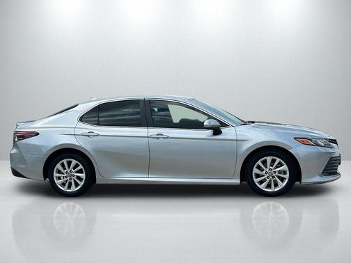 Celestial Silver Metallic 2023 Toyota Camry LE