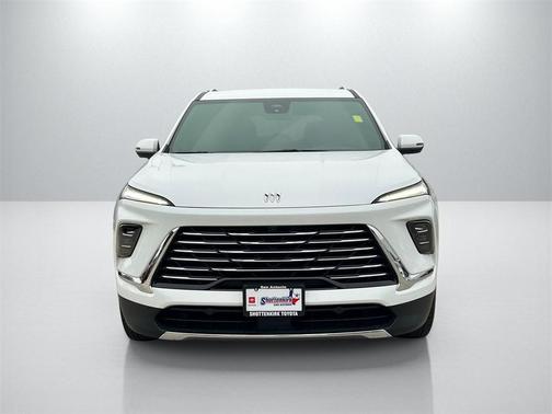 2025 Buick Enclave Preferred FWD