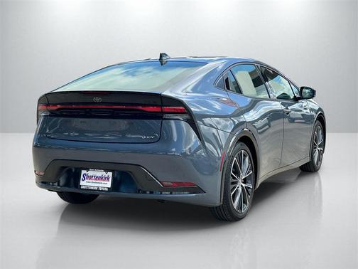 2025 Toyota Prius XLE