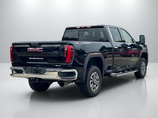 2025 GMC Sierra 2500 SLT